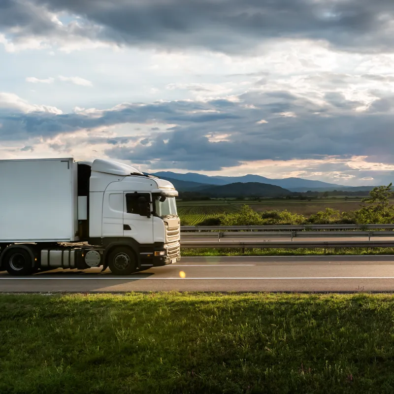 Anclajes para postes de madera