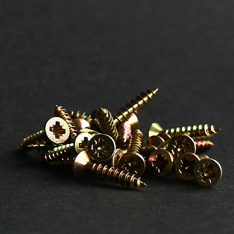 Tornillos con argolla